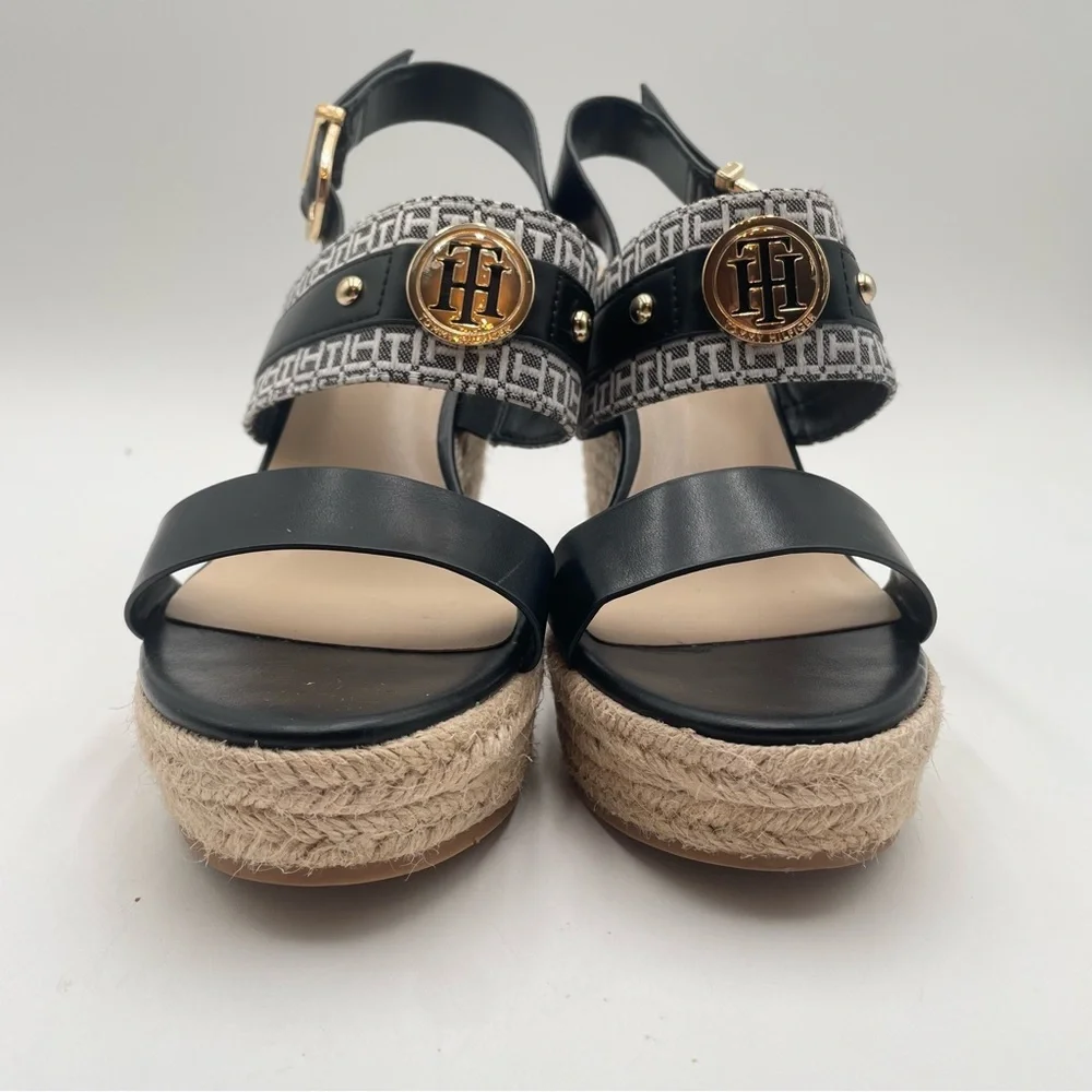 Womens Platform sandals 9.5 Black White wedges Gold Logo Tommy Hilfiger